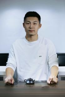 周辛成