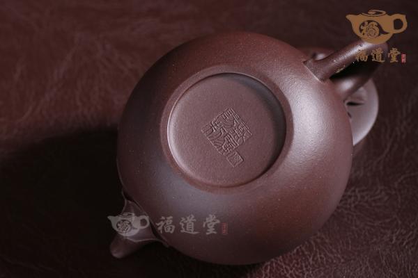 荷池蛙塘
